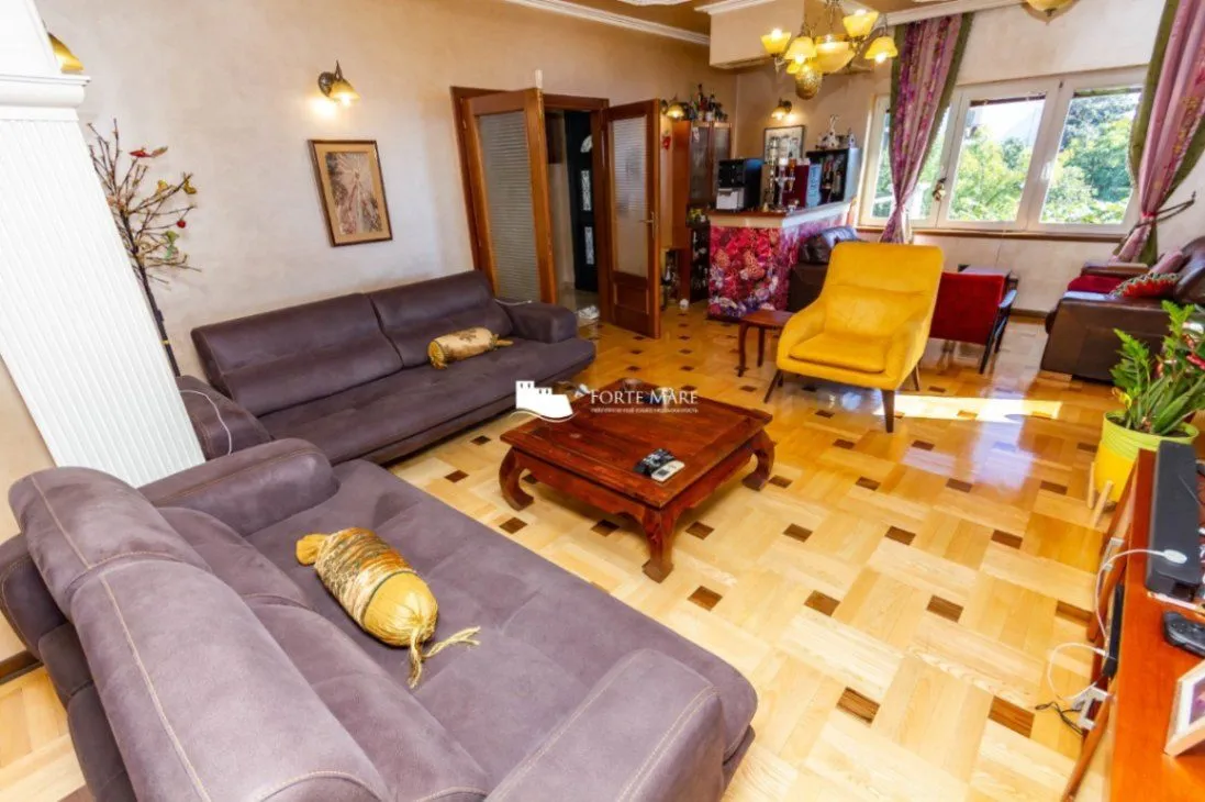 Prodaja, kuća, 296m², Srbina, Herceg Novi