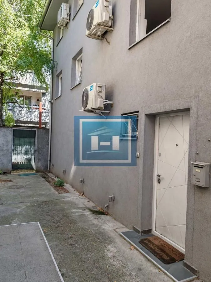 Sale, three bedroom apartment, 72m², Botanička Bašta, Palilula Sve Podlokacije