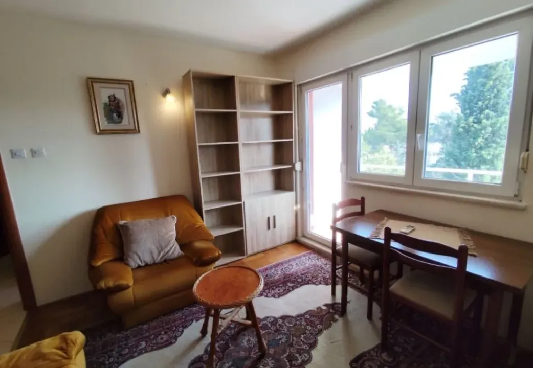 Izdavanje, jednosoban stan, 33m², Preko Morače, Podgorica