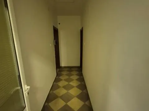 Rent, office space, 652m², Altina, Beograd - image 10