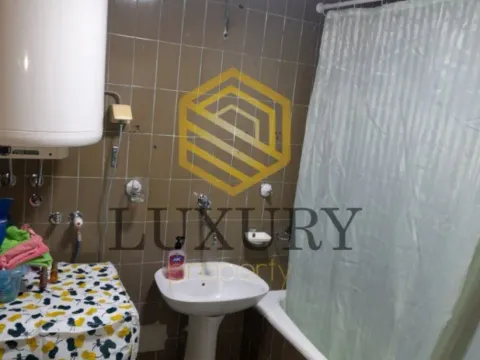 Rent, two bedroom apartment, 67m², Blok 6, Podgorica - image 8