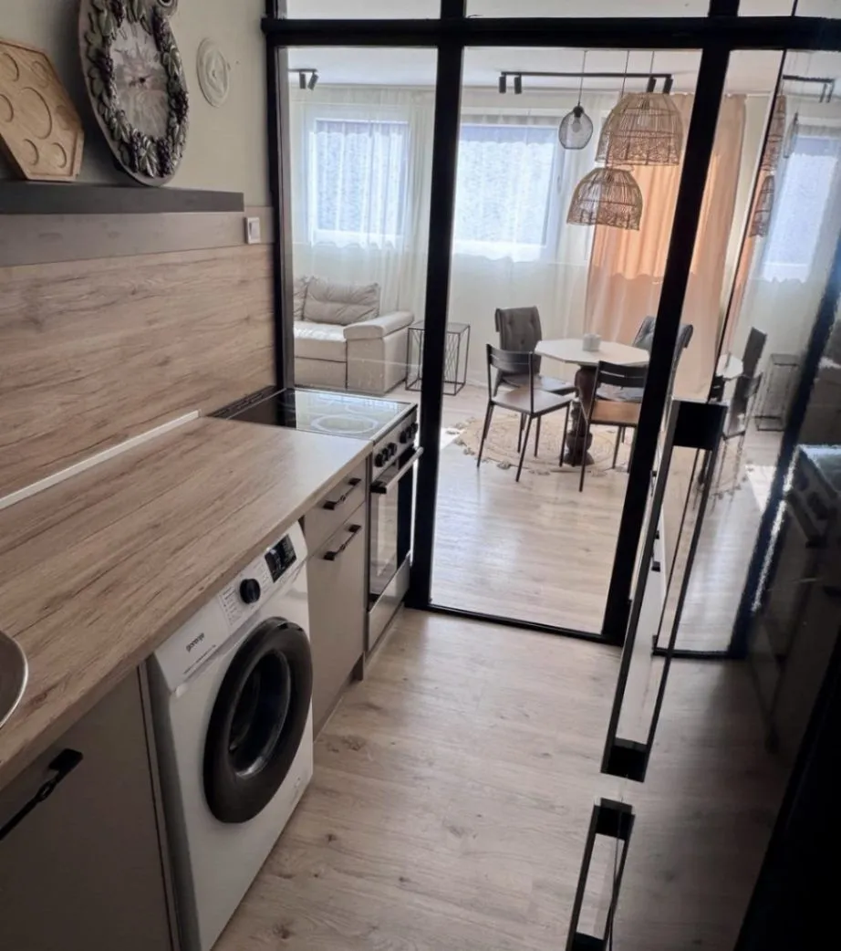 Prodaja, dvosoban stan, 62m², Centar, Žabljak