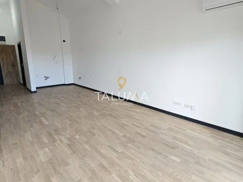 Sale, three bedroom apartment, 85m², Gorica C, Podgorica - image 2