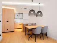 Izdavanje, jednosoban stan, 55m², Centar, Budva - image 3