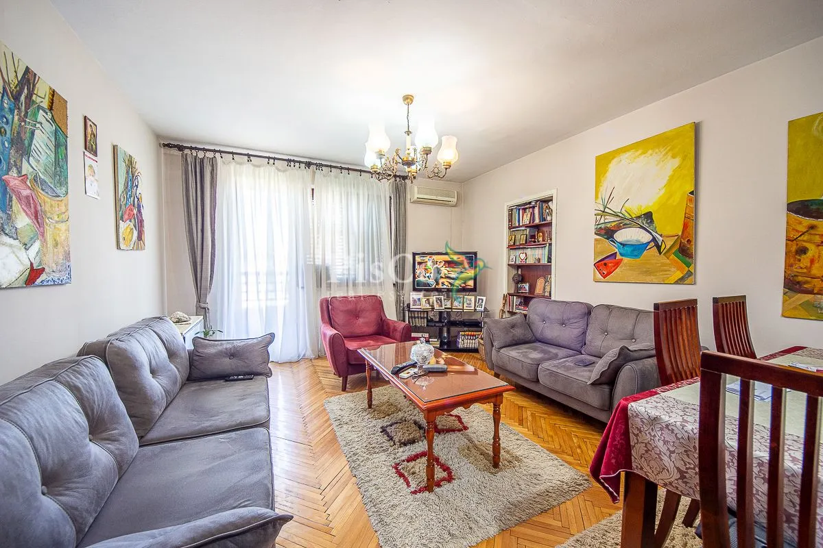 Prodaja, dvosoban stan, 74m², Gintaš, Podgorica