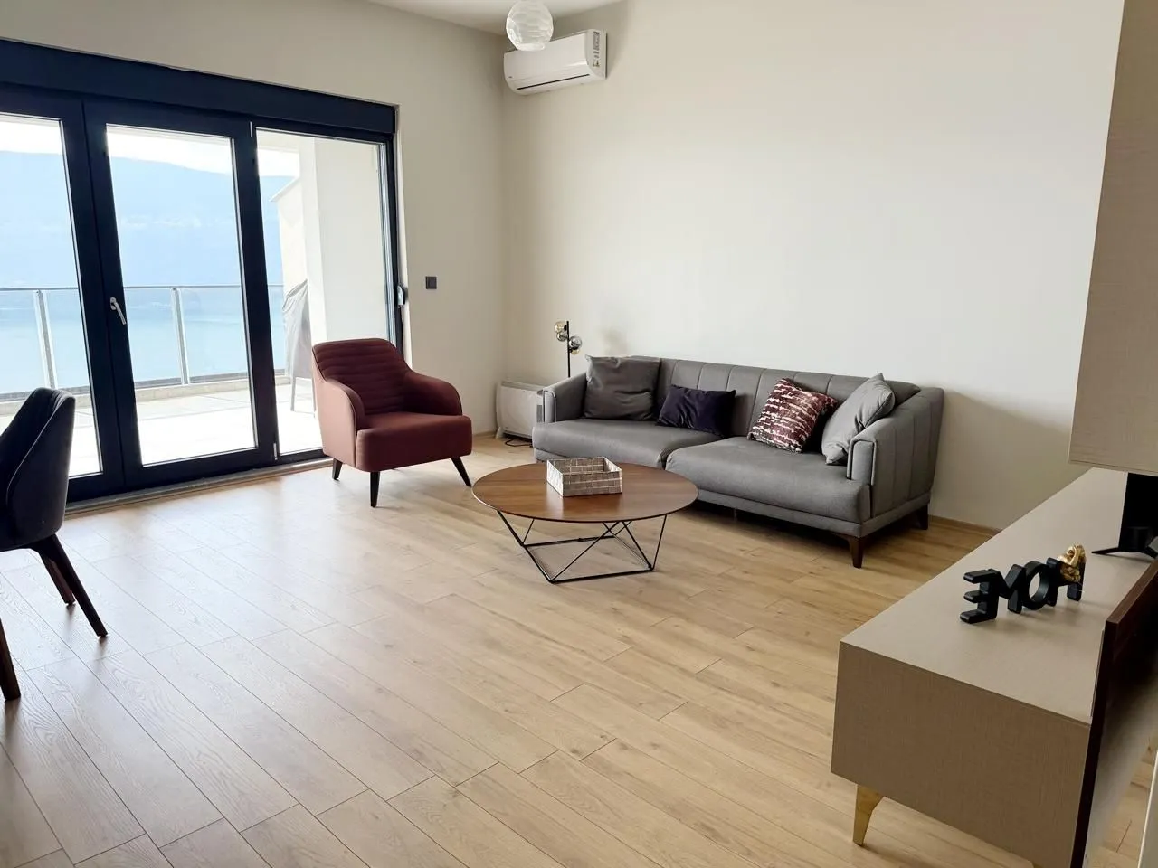 Prodaja, dvosoban stan, 94m², Topla, Herceg Novi