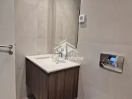 Izdavanje, trosoban stan, 78m², Savski Venac, Beograd - image 11