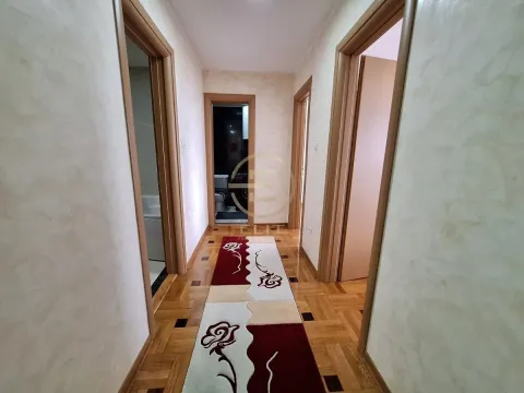 Izdavanje, četvorosoban stan, 102m², Bulevar patrijarha Pavla, Novi Sad Sve Podlokacije - image 11