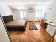 Izdavanje, četvorosoban stan, 220m², Gorica C, Podgorica - image 4