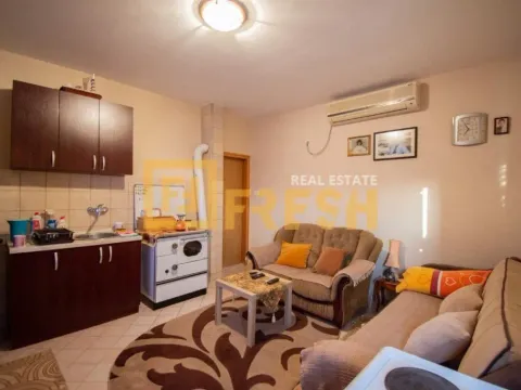 Prodaja, kuća, 126m², Ostalo, Podgorica - image 13