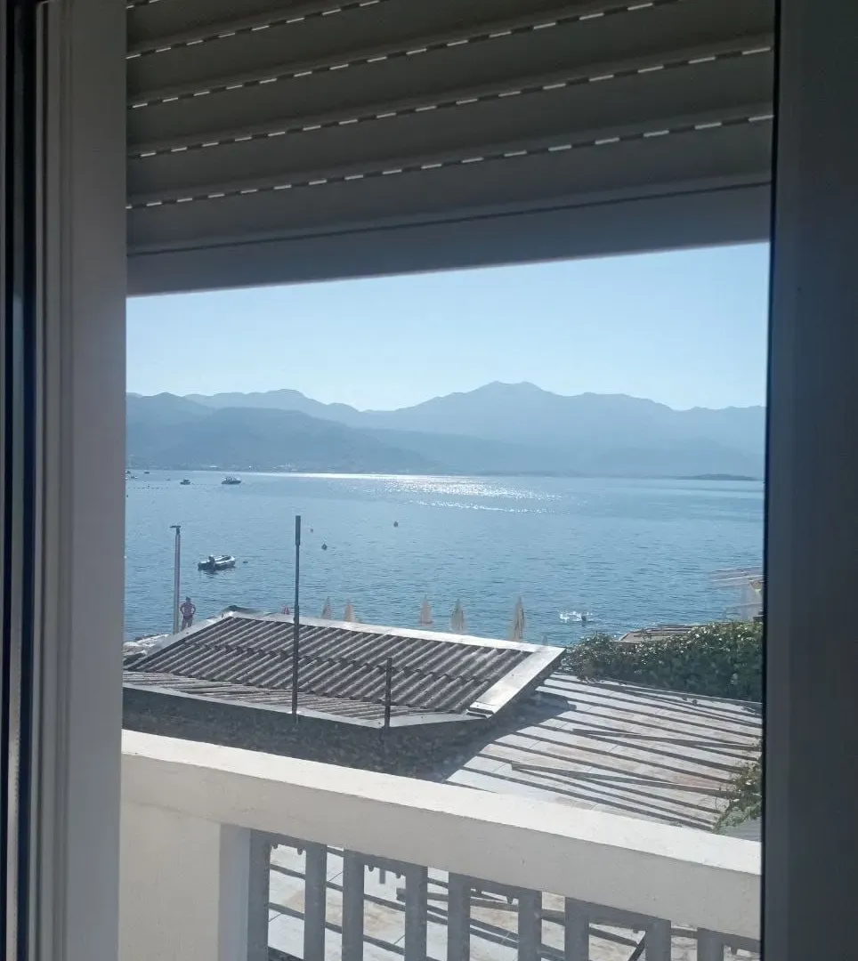 Prodaja, kuća, 534m², Đenovići, Herceg Novi