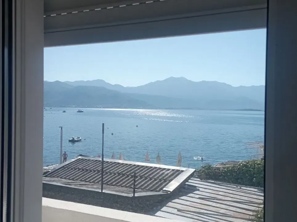 Sale, house, 534m², Đenovići, Herceg Novi