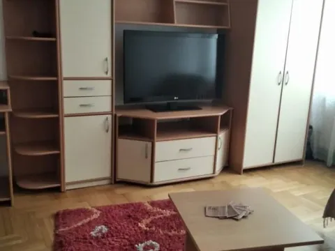 Izdavanje, garsonjera, 26m², Socijalno, Novi Sad Sve Podlokacije - image 2