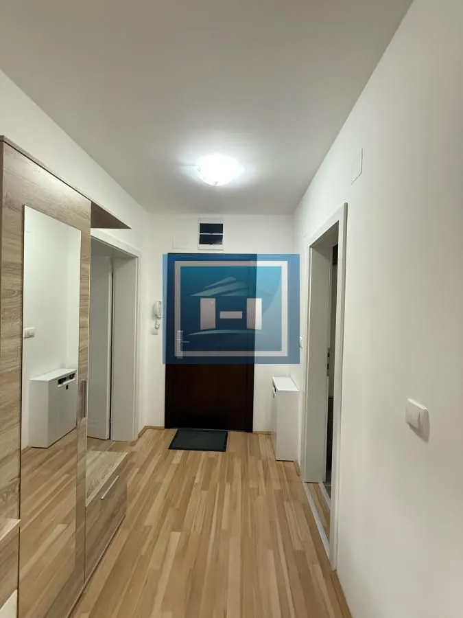 Prodaja, jednosoban stan, 35m², Centar, Jagodina