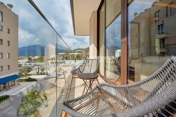 Prodaja, trosoban stan, 140m², Porto Montenegro, Tivat