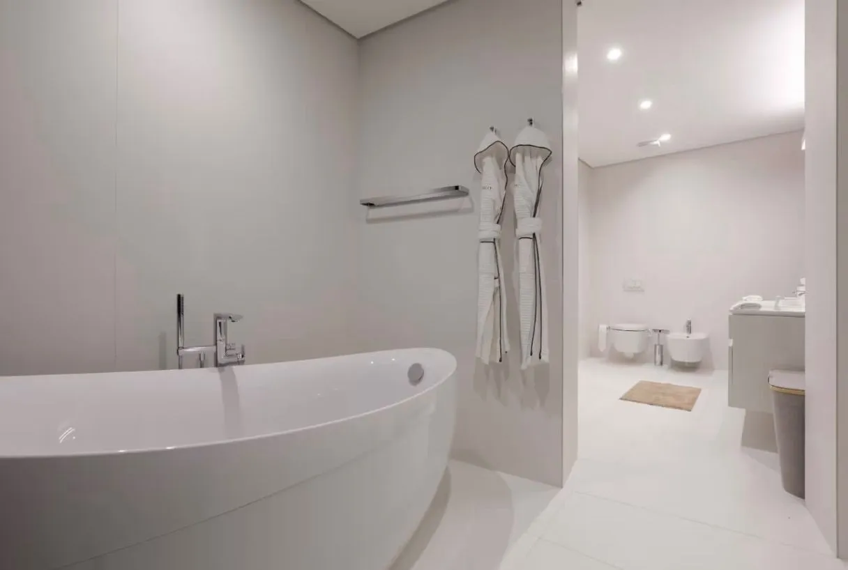 Prodaja, trosoban stan, 214m², Dukley Gardens, Budva
