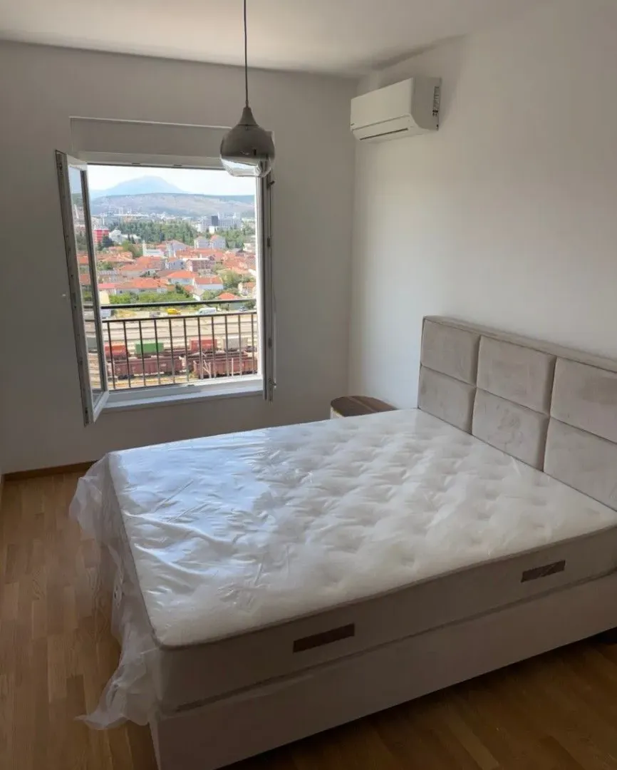 Rent, two bedroom apartment, 65m², Stari Aerodrom, Podgorica