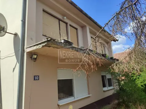 Kuća in Makova Sedmica