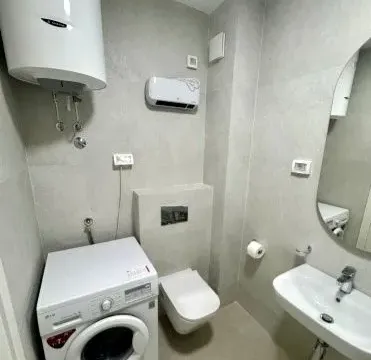 Izdavanje, jednosoban stan, 45m², Pobrežje, Podgorica - image 7