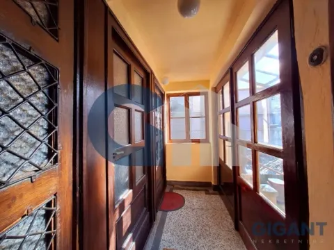 Prodaja, trosoban stan, 75m², Profesorska Kolonija, Palilula Sve Podlokacije - image 18