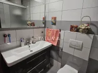 Prodaja, dvosoban stan, 75m², City Kvart, Podgorica - image 10