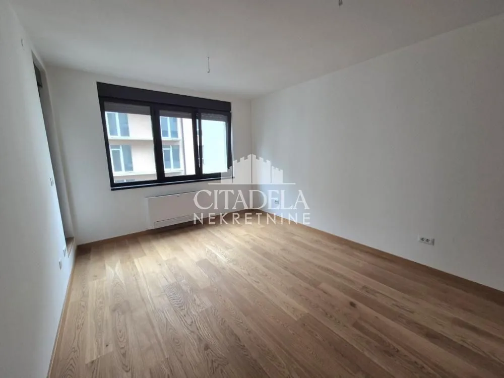 Prodaja, trosoban stan, 70m², Voždovac Sve Podlokacije, Beograd