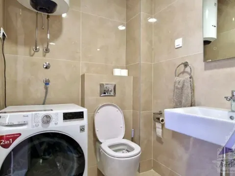 Sale, one bedroom apartment, 41m², Velji Vinogradi, Budva - image 9