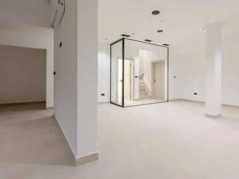 Sale, house, 240m², Kamenovo, Budva - image 22