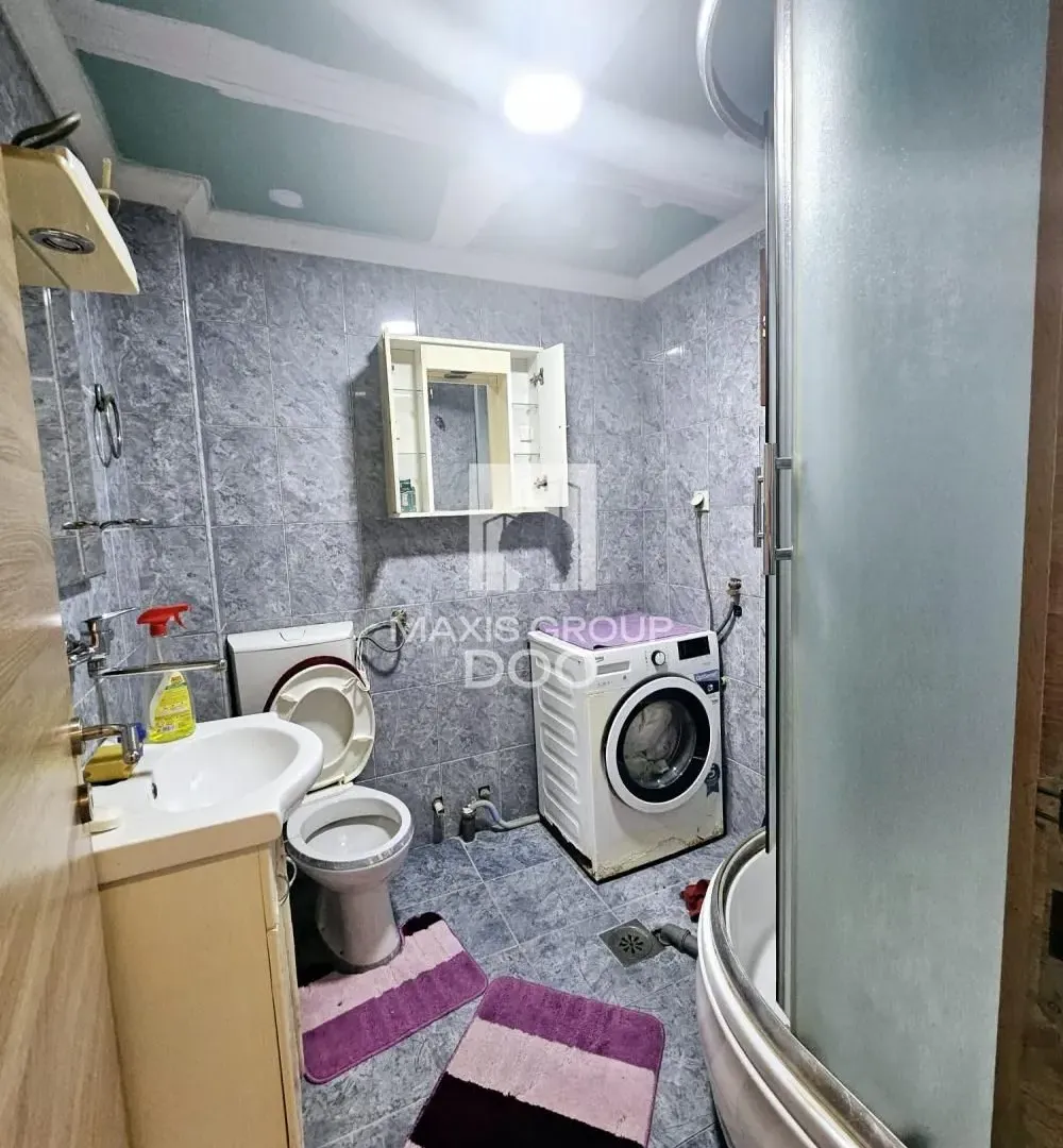 Izdavanje, dvosoban stan, 40m², Altina, Beograd