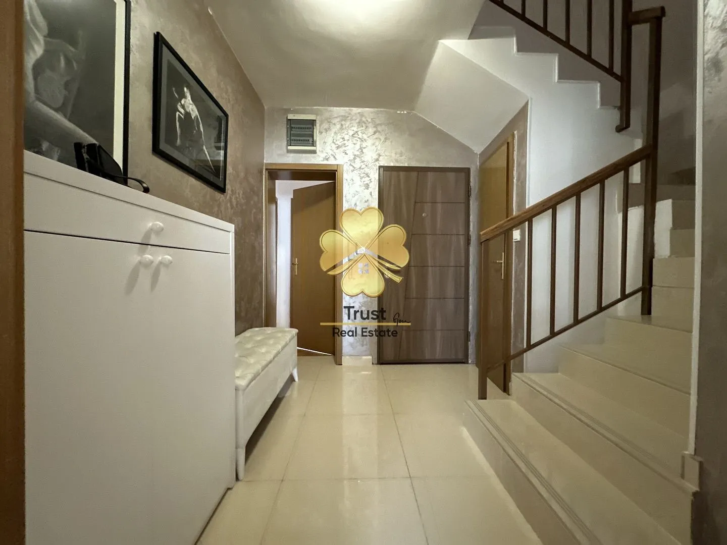 Rent, three bedroom apartment, 105m², Zagorič, Podgorica