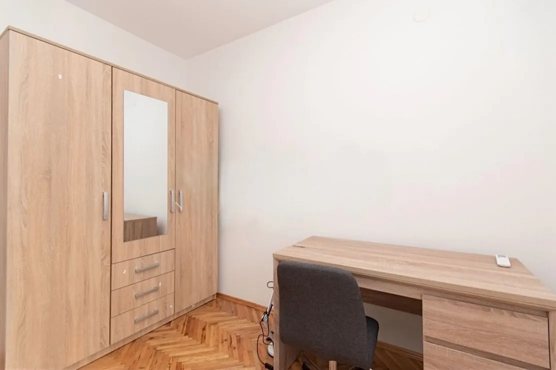 Izdavanje, dvosoban stan, 108m², Stari Aerodrom, Podgorica