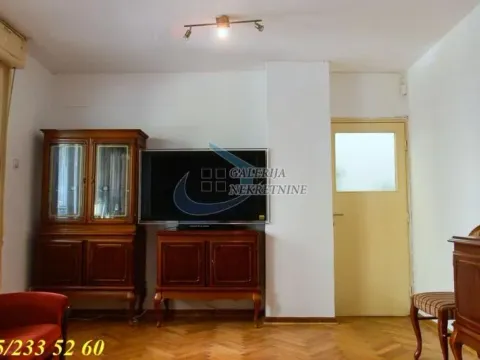 Prodaja, trosoban stan, 82m², Stari Grad, Beograd - image 3