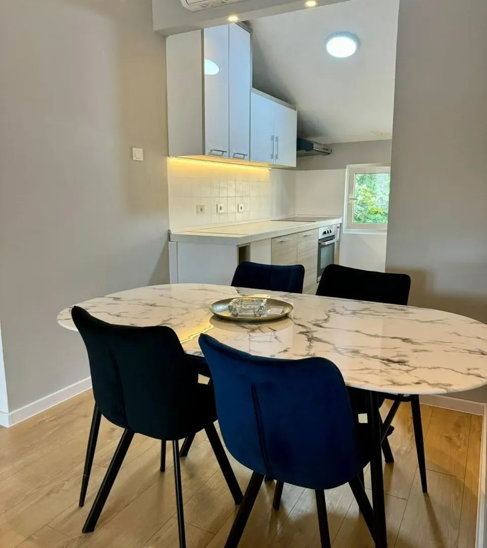 Rent, two bedroom apartment, 65m², Budva, Crna Gora