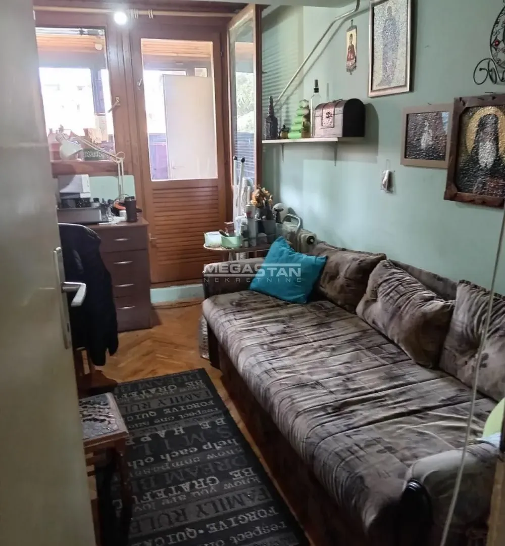 Prodaja, četvorosoban stan, 104m², Zvezdara Sve Podlokacije, Beograd