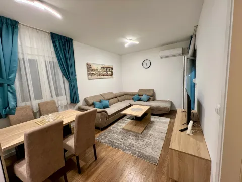 Rent, two bedroom apartment, 54m², City Kvart, Podgorica - image 1