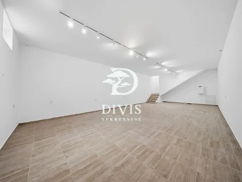 Prodaja, kuća, 203m², Nemenikuće, Sopot - image 16