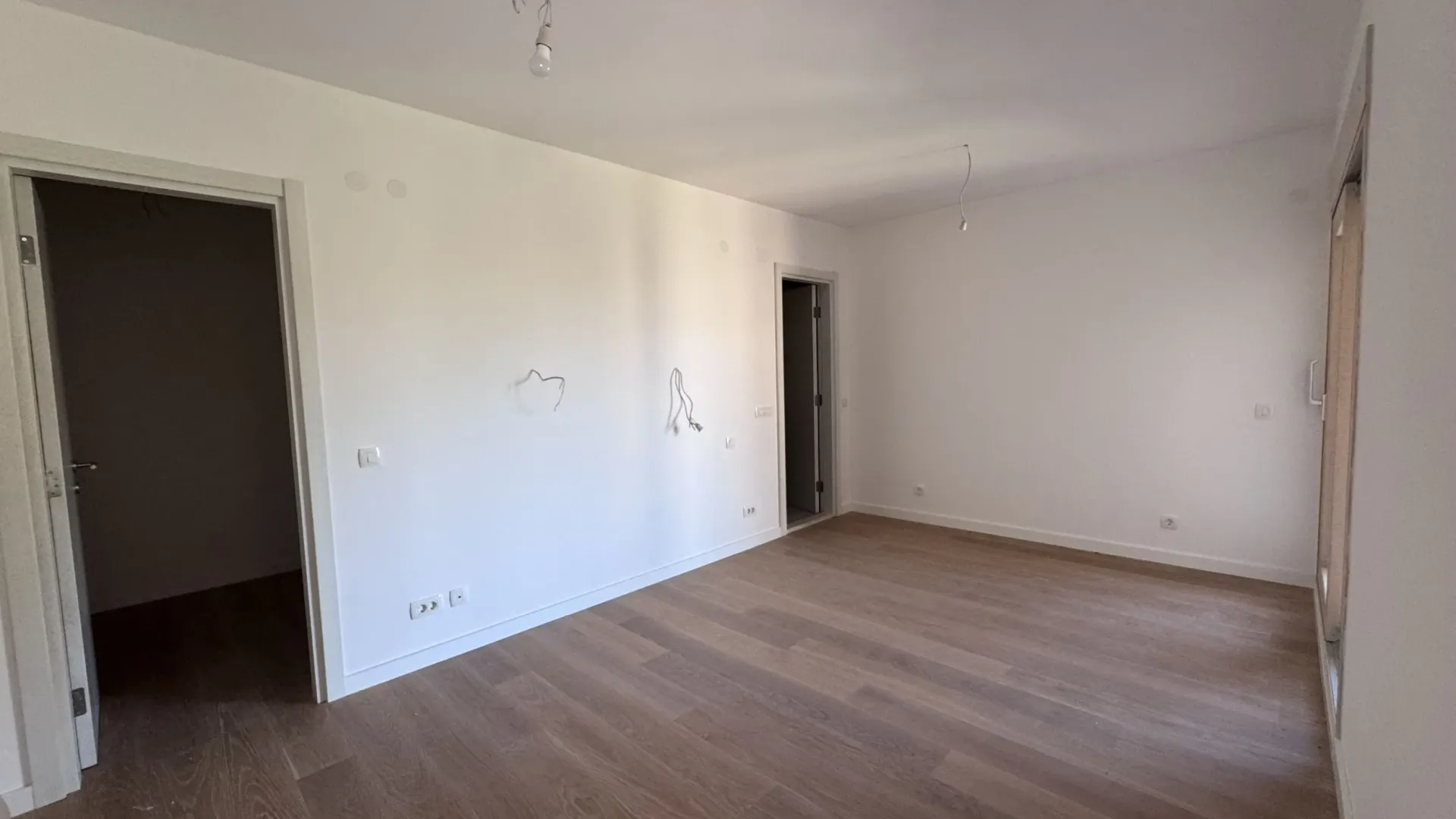Sale, five bedroom apartment, 192m², Kotor, Crna Gora