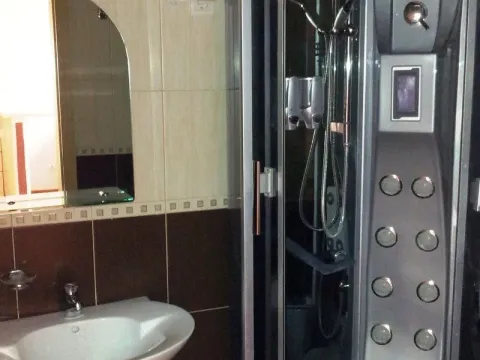Prodaja, stan, 46m², Petrovac, Budva - image 8