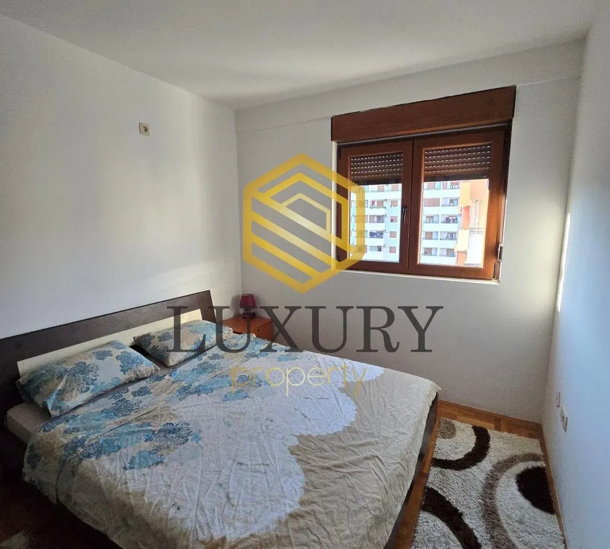 Izdavanje, jednosoban stan, 42m², Stari Aerodrom, Podgorica