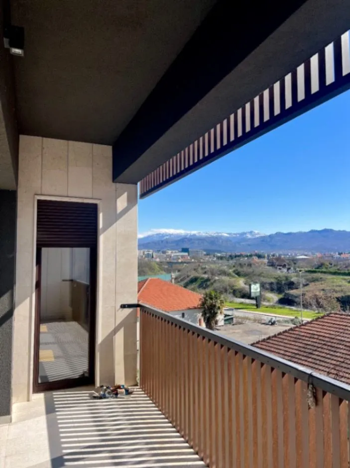 Prodaja, trosoban stan, 139m², Gornja Gorica, Podgorica