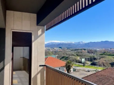 Sale, three bedroom apartment, 139m², Gornja Gorica, Podgorica - image 8