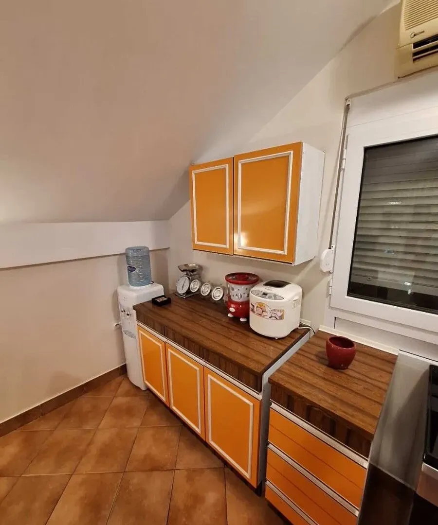 Izdavanje, dvosoban stan, 70m², Donja Gorica, Podgorica