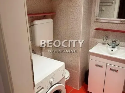 Izdavanje, dvosoban stan, 50m², Petrovaradin, Novi Sad - image 10