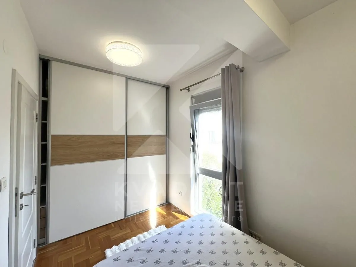 Izdavanje, jednosoban stan, 38m², Cvijetin Brijeg, Podgorica