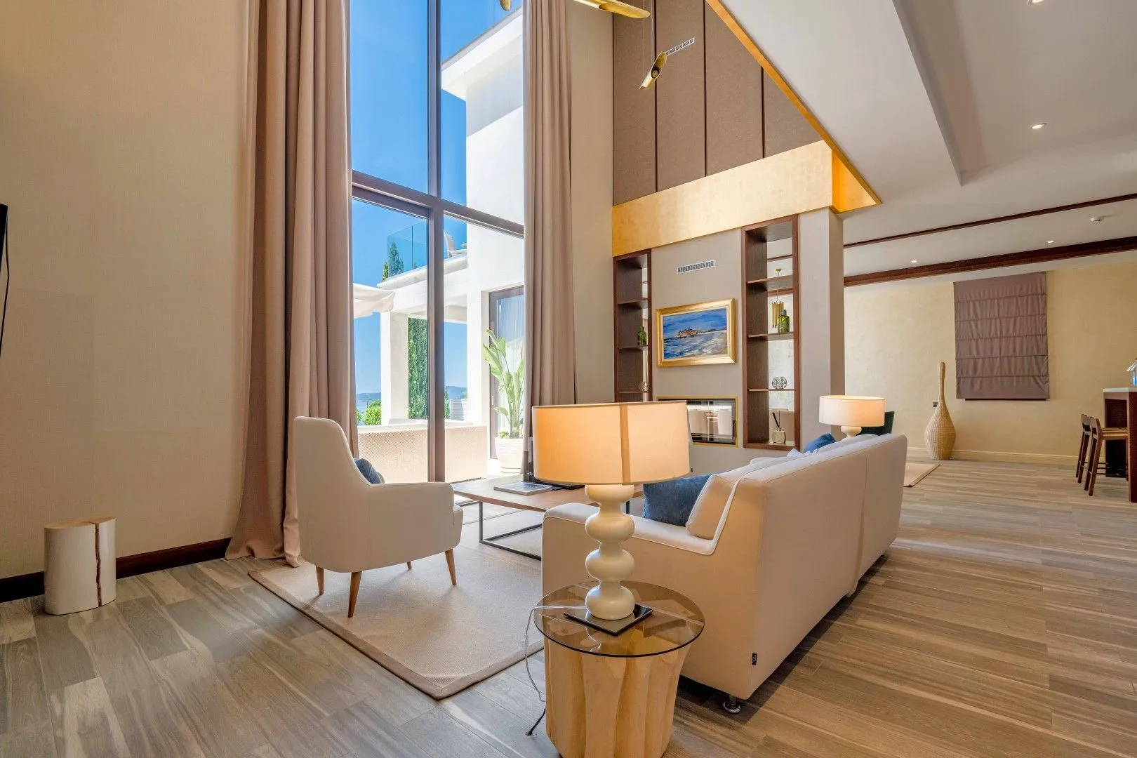 Sale, house, 279m², Drobni pijesak, Budva