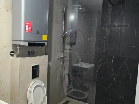 Izdavanje, dvosoban stan, 80m², Tološi, Podgorica - image 8