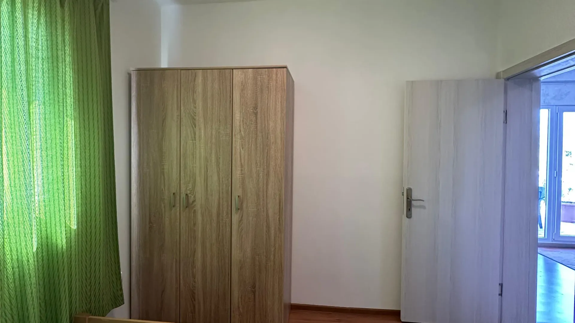 Rent, two bedroom apartment, 50m², Mažina, Tivat