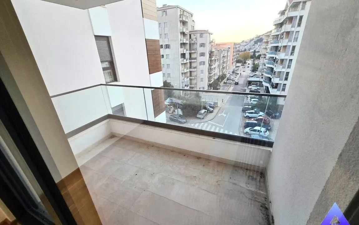 Prodaja, jednosoban stan, 48m², Rozino, Budva