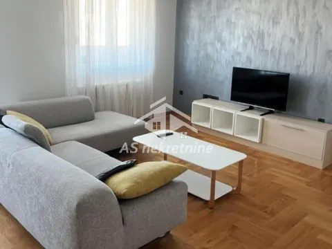 Izdavanje, četvorosoban stan, 120m², Voždovac Sve Podlokacije, Beograd - image 1