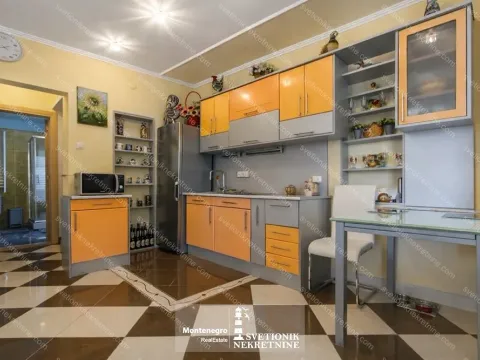 Prodaja, jednosoban stan, 60m², Centar, Podgorica - image 5